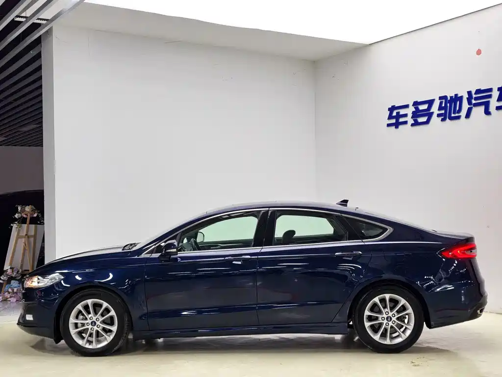 Ford Mondeo — миниатюра 4