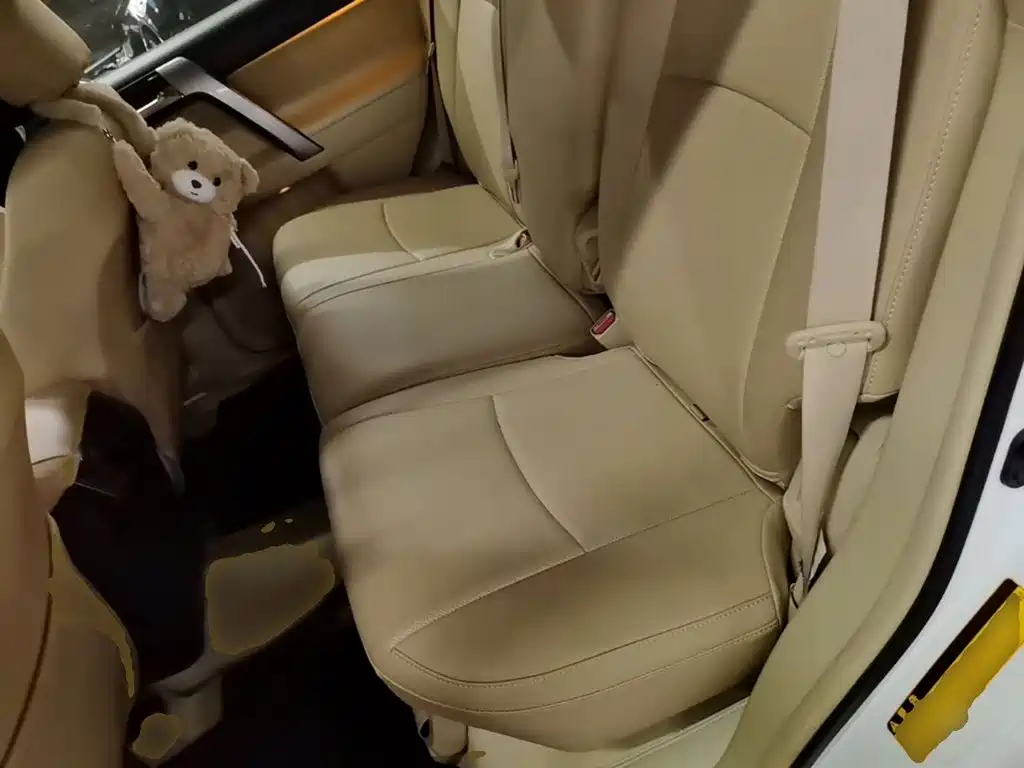 Toyota Prado — миниатюра 17