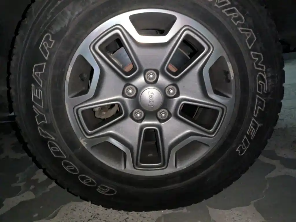Jeep Wrangler — миниатюра 8
