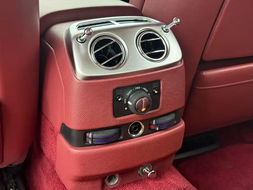 Rolls-Royce Ghost — фотографии объявления, Фото 17