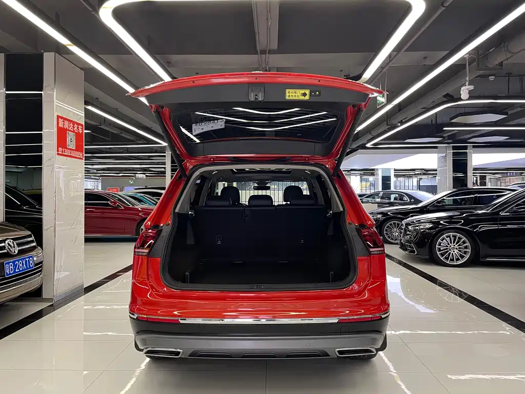 Volkswagen Tiguan L — миниатюра 59