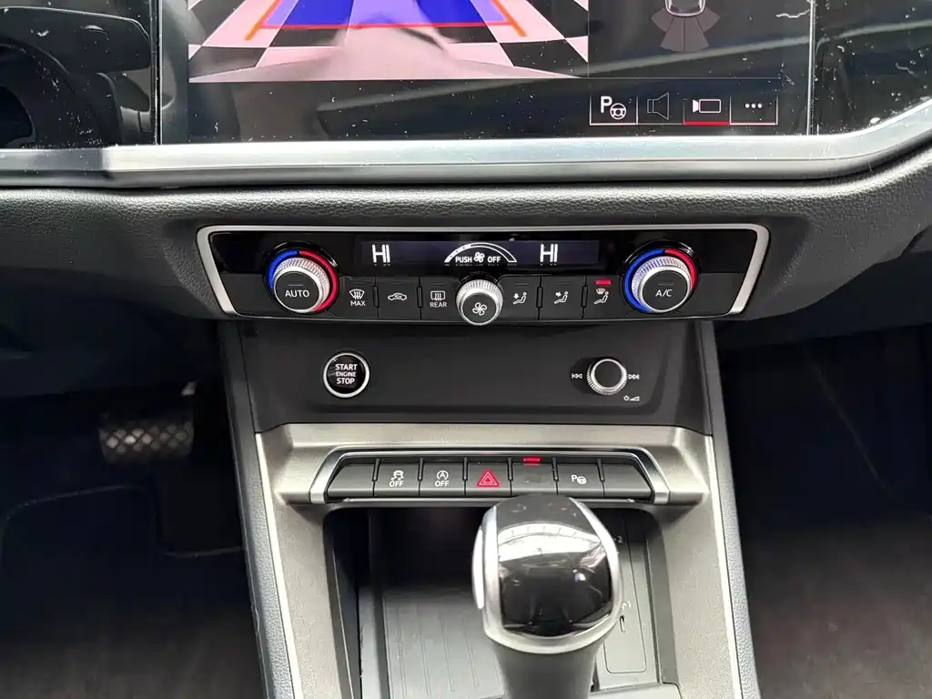 Audi Q3 — миниатюра 18