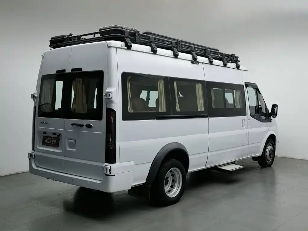 Ford Transit Custom — миниатюра 2