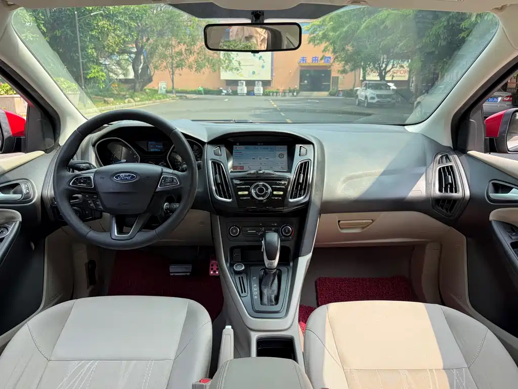 Ford Focus — миниатюра 12