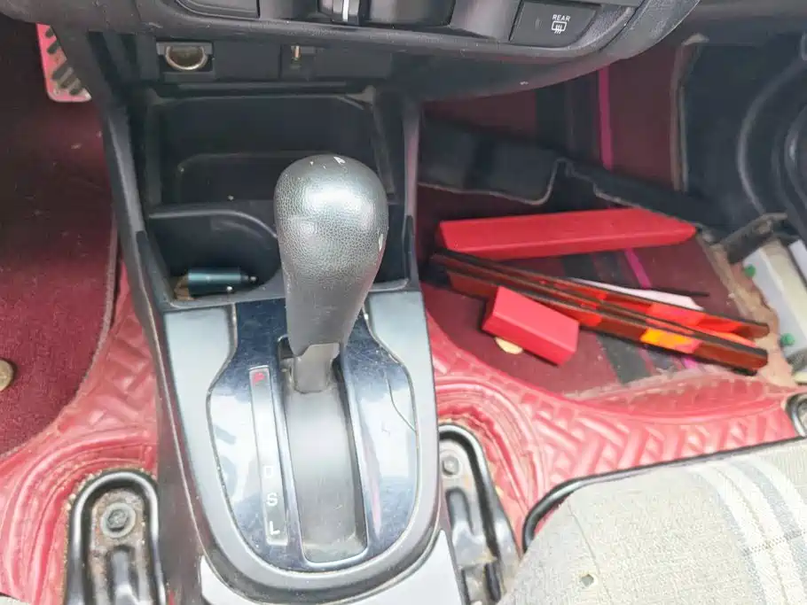 Honda Fit — миниатюра 16
