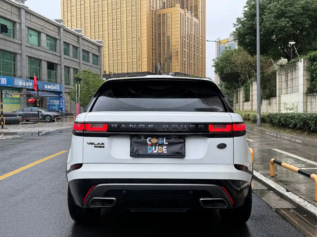 Land Rover Velar — миниатюра 4