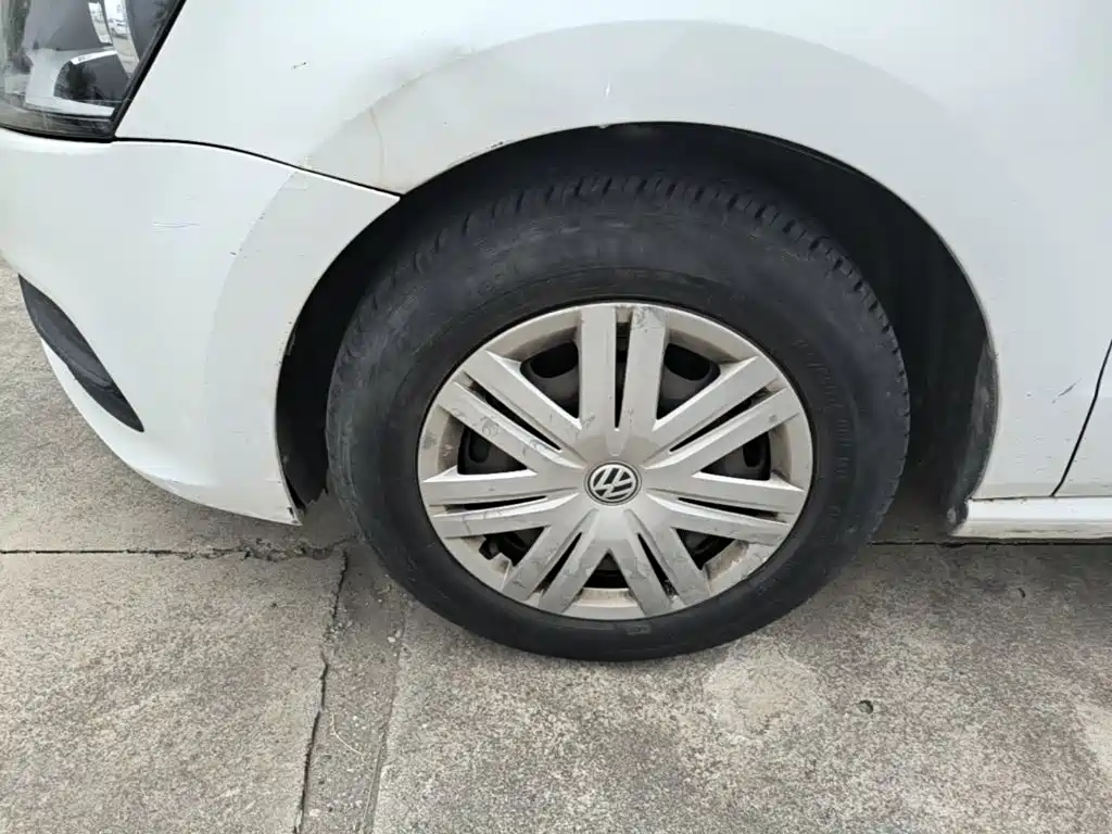 Volkswagen Polo — миниатюра 23