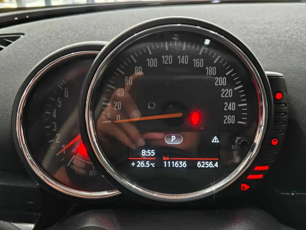 MINI Mini Clubman — миниатюра 9