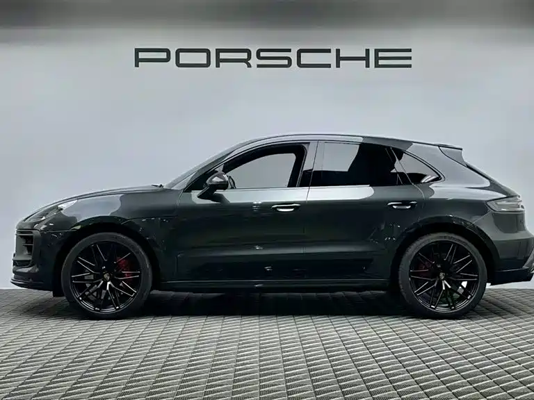 Porsche Macan 2022 — фото 5