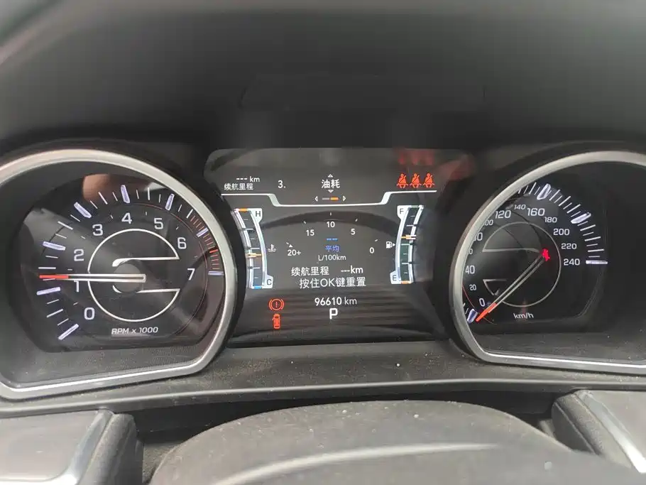 Jeep Grand Commander — миниатюра 14