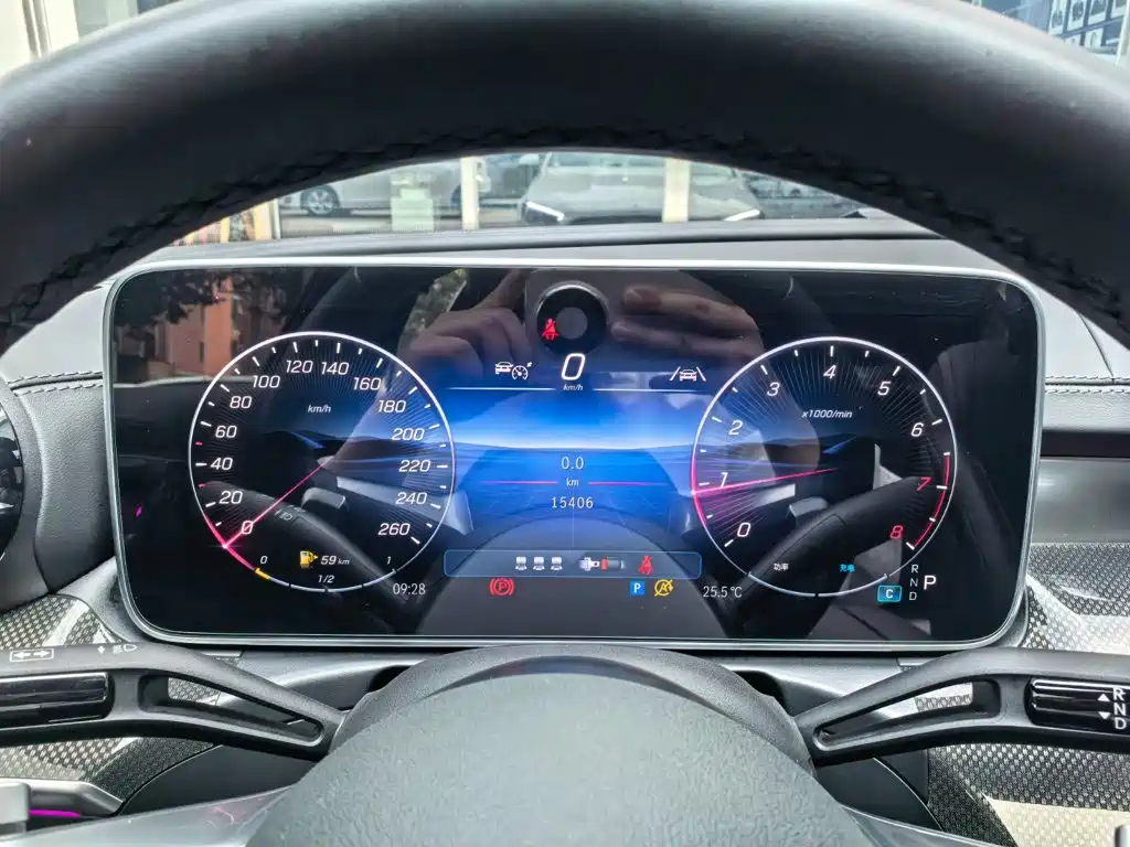 Mercedes-Benz C-Class — миниатюра 8