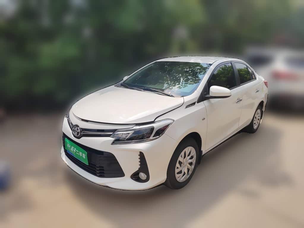 Toyota Vios 1.5 л 2023 г. Белый, пробег 18300 км