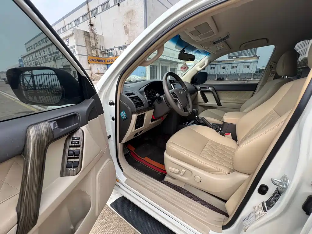 Toyota Prado (Import) — миниатюра 6