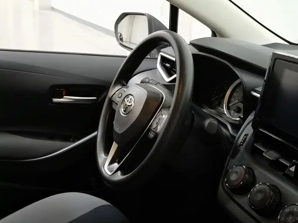 Toyota Corolla — миниатюра 22