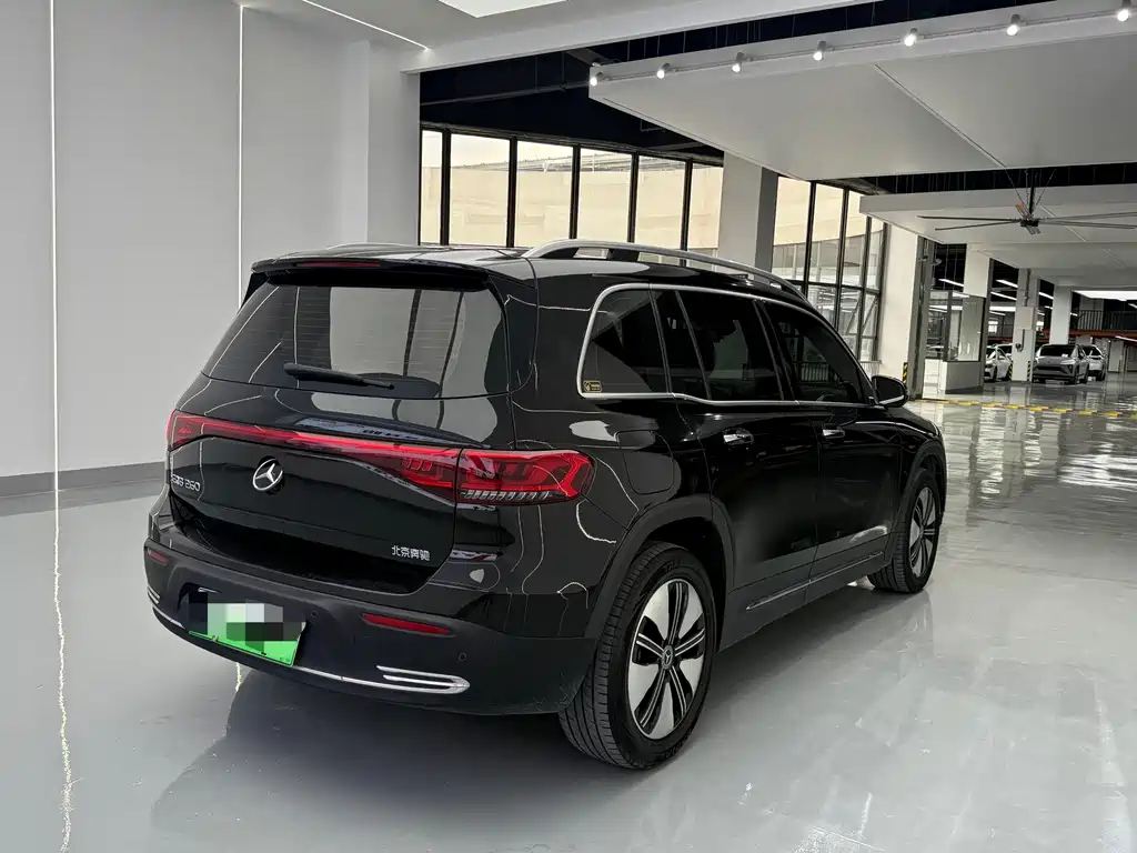 Mercedes-Benz EQB — миниатюра 13