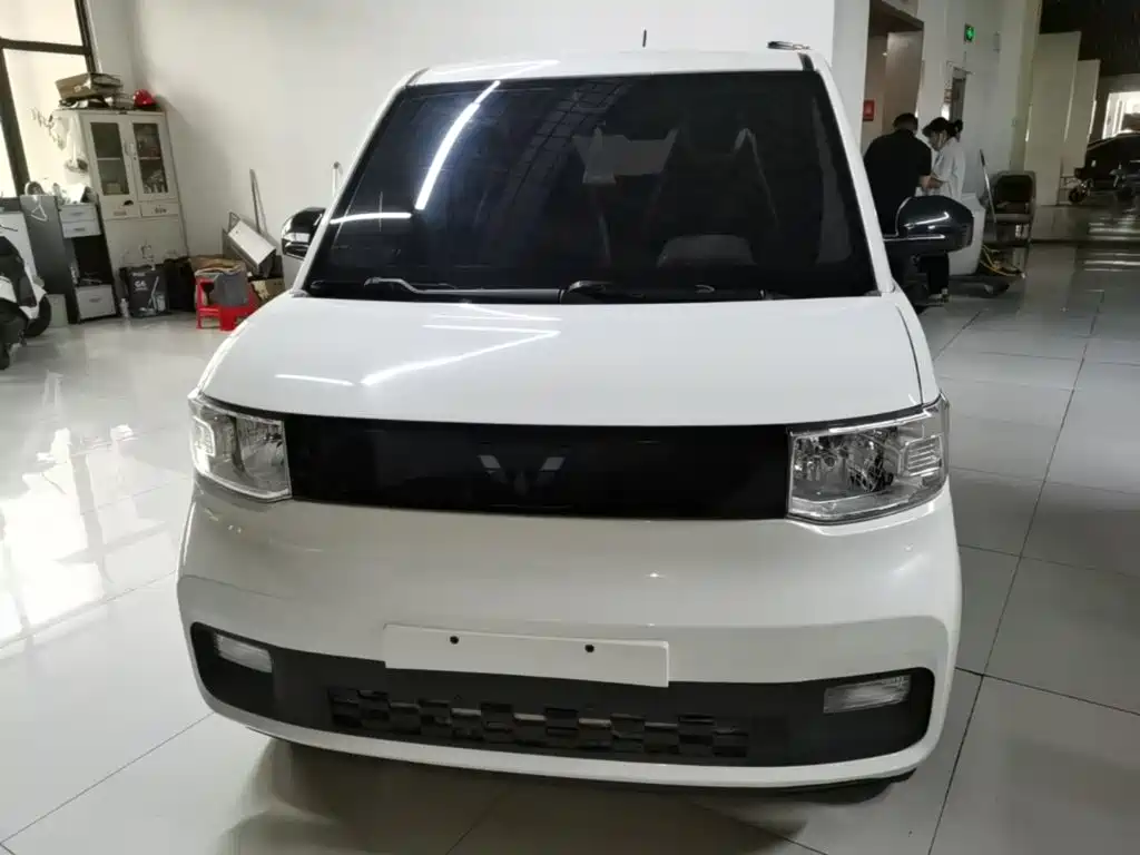 Wuling MINIEV — миниатюра 3