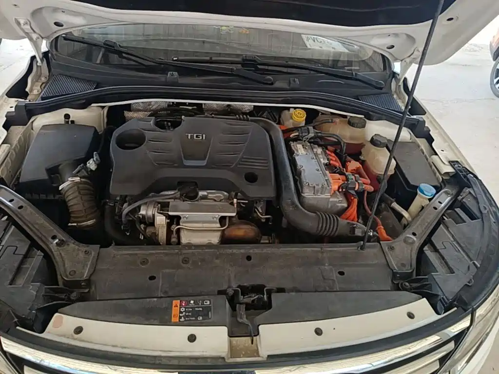 Roewe i6 New Energy — миниатюра 20