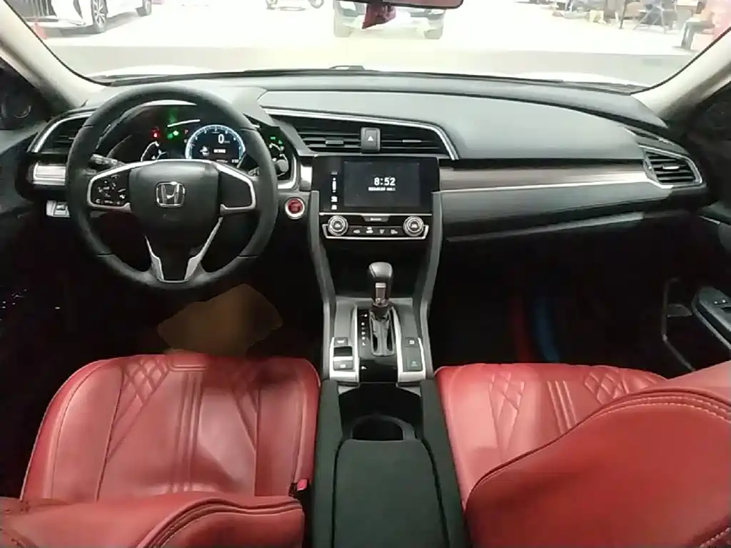 Honda Civic — миниатюра 10