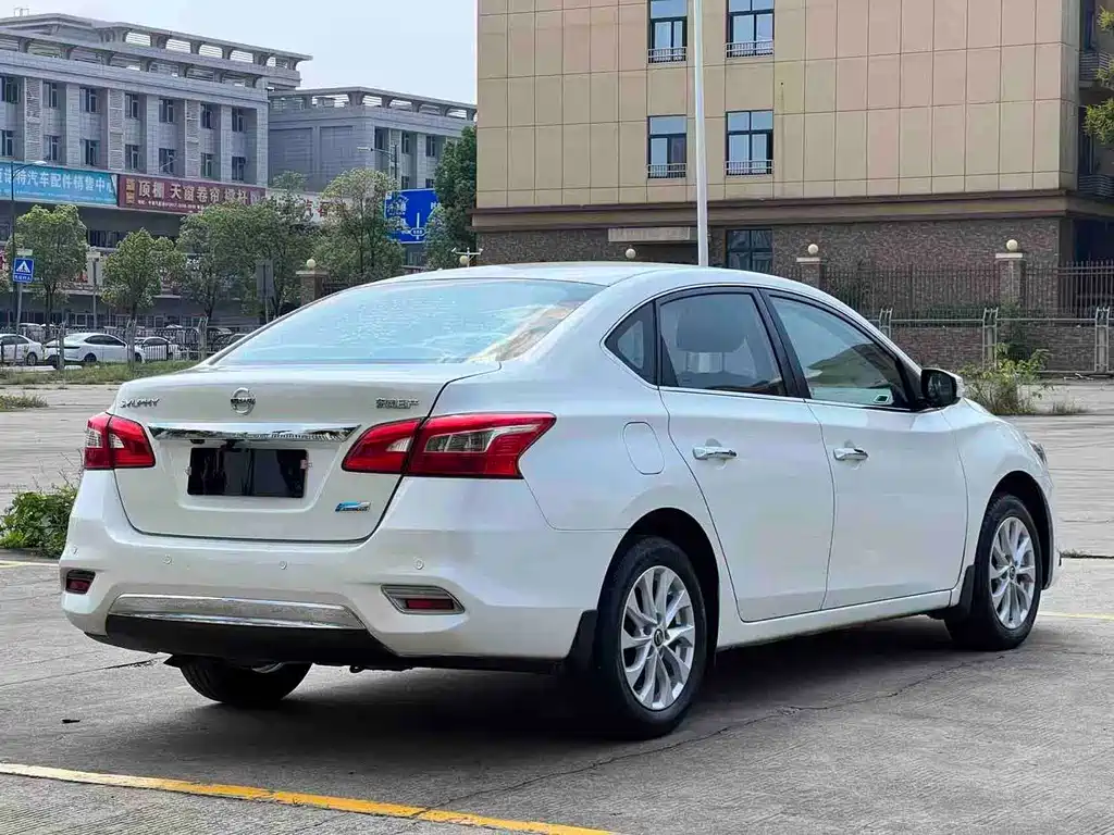 Nissan Sylphy — миниатюра 3