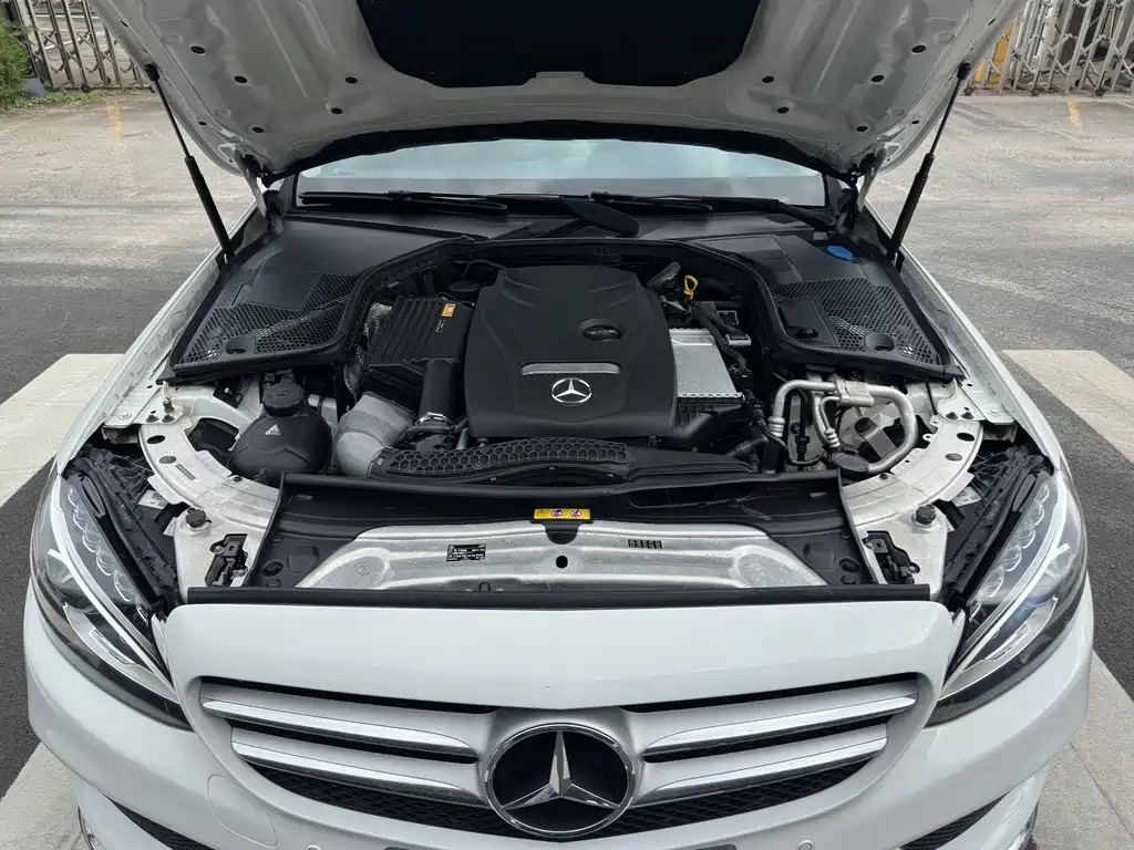 Mercedes-Benz C-Class — миниатюра 25