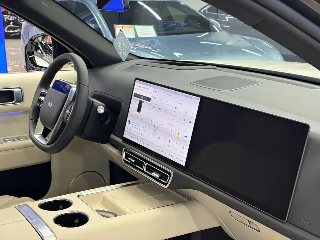 Li Auto Li L9 — миниатюра 12