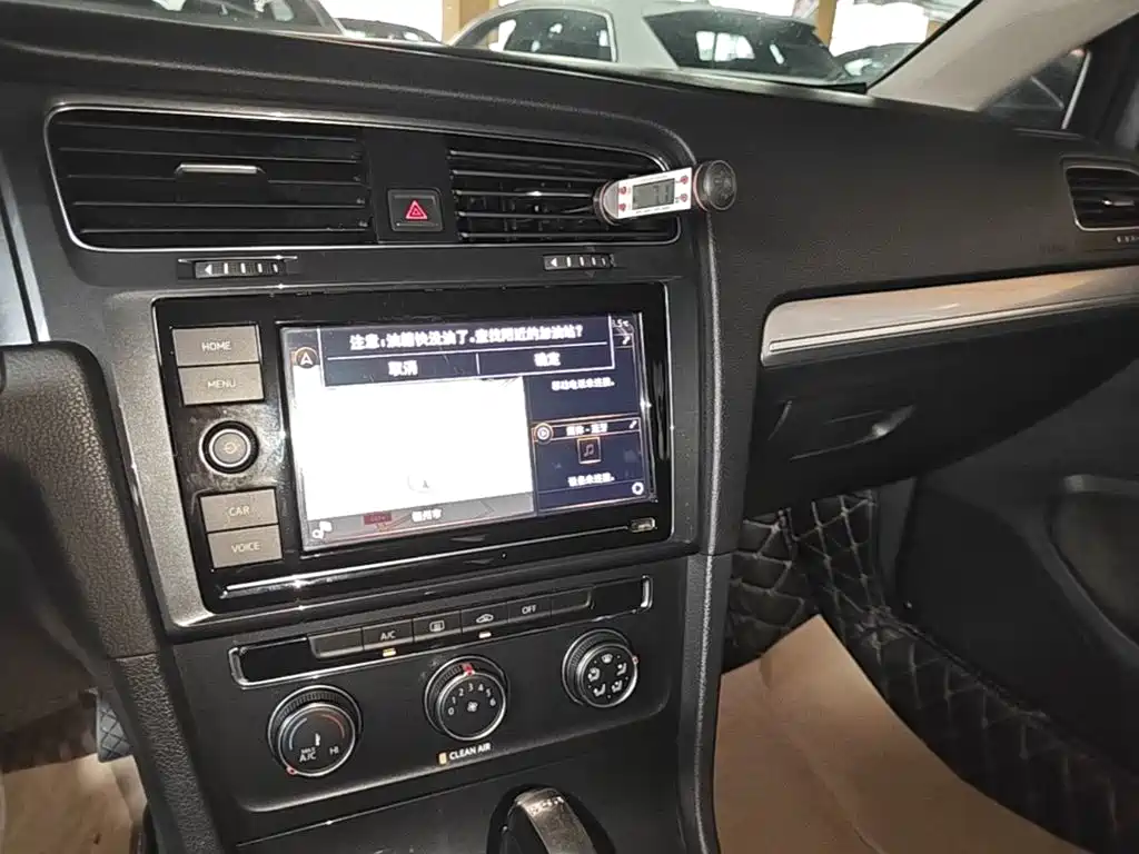 Volkswagen Golf — миниатюра 13