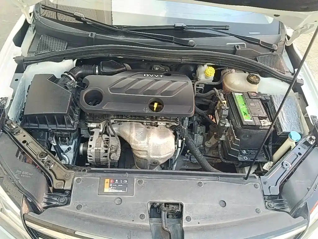 Roewe i5 — миниатюра 20