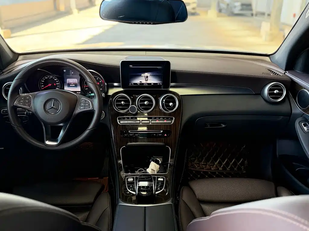 Mercedes-Benz GLC — миниатюра 7