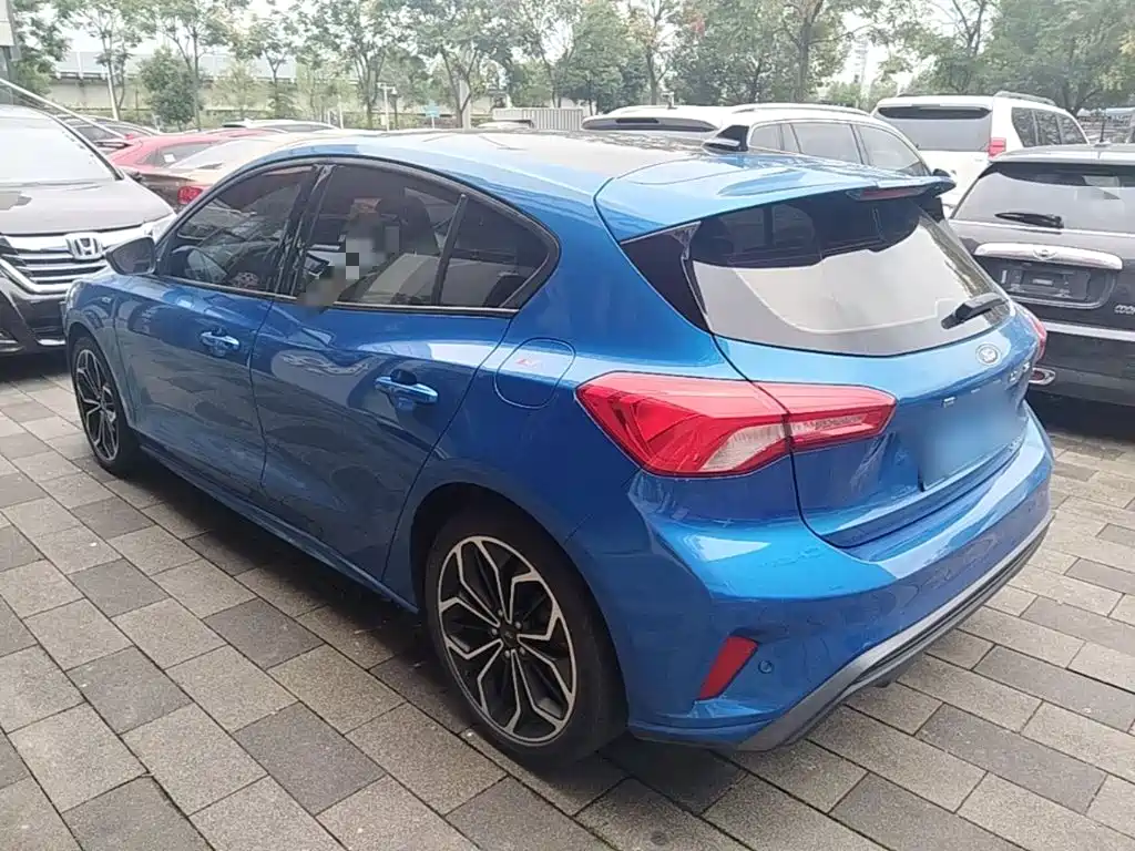 Ford Focus — миниатюра 5