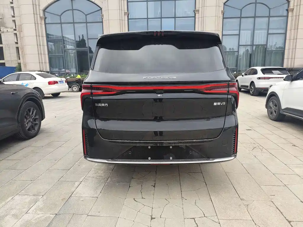 DONGFENG XINGHAI V9