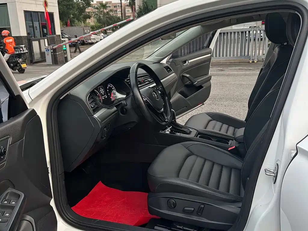 Volkswagen Lamando — миниатюра 9