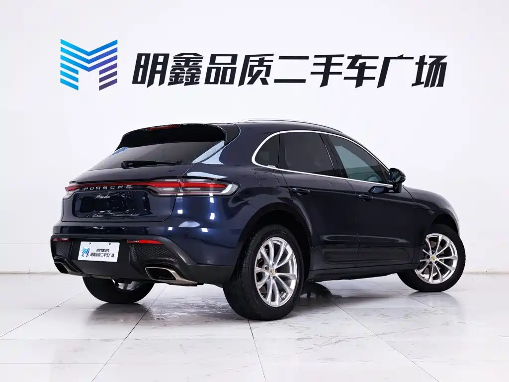 Porsche Macan — миниатюра 7