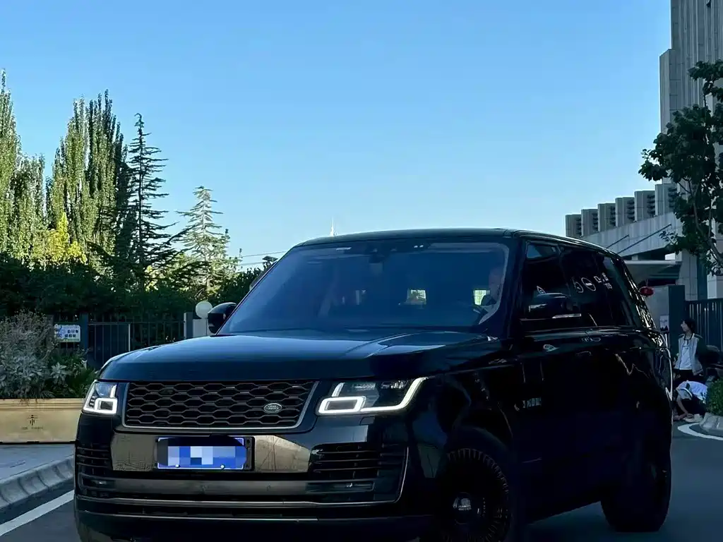 Land Rover Range Rover — миниатюра 5