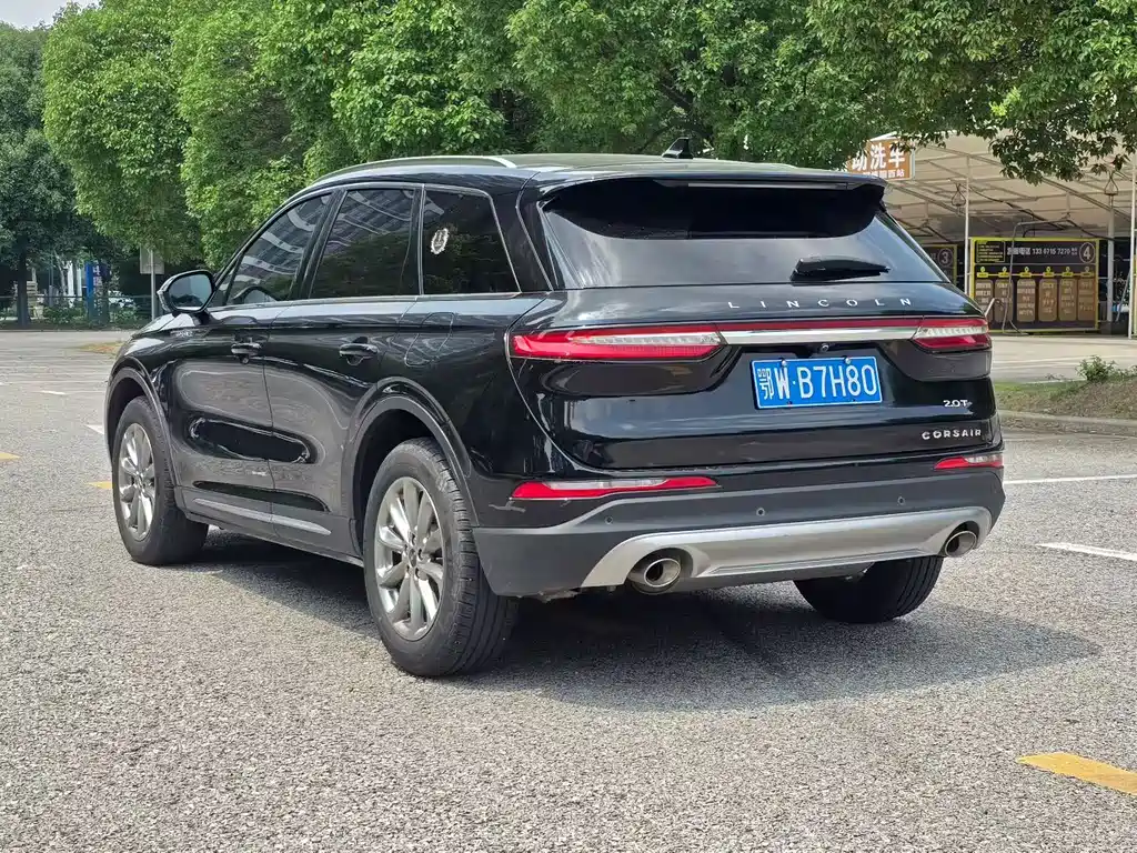 Lincoln Corsair — миниатюра 9