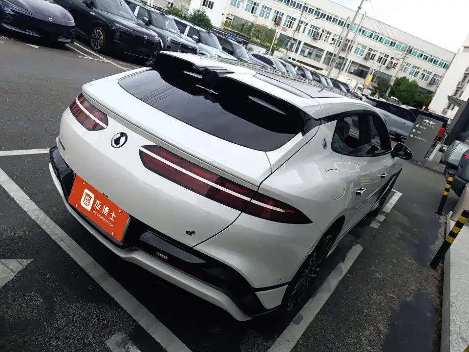 Denza Denza Z9GT — миниатюра 4