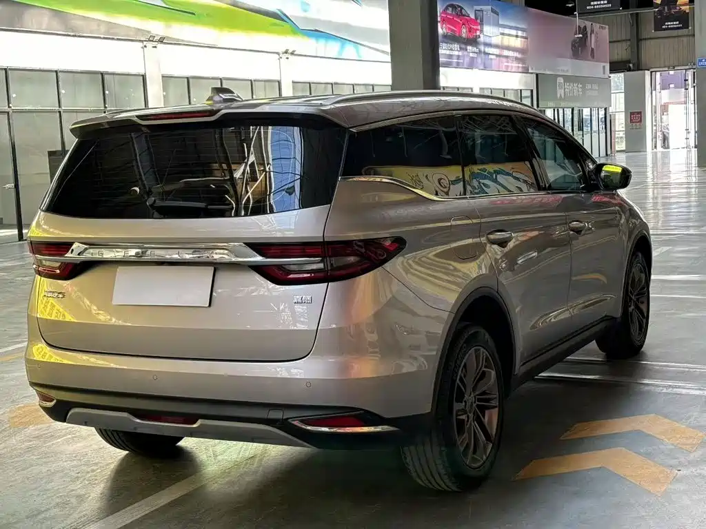 Geely Jia Ji — миниатюра 13