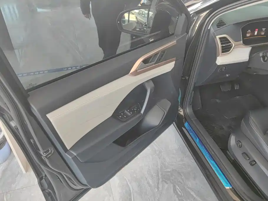 Volkswagen Tharu — миниатюра 7