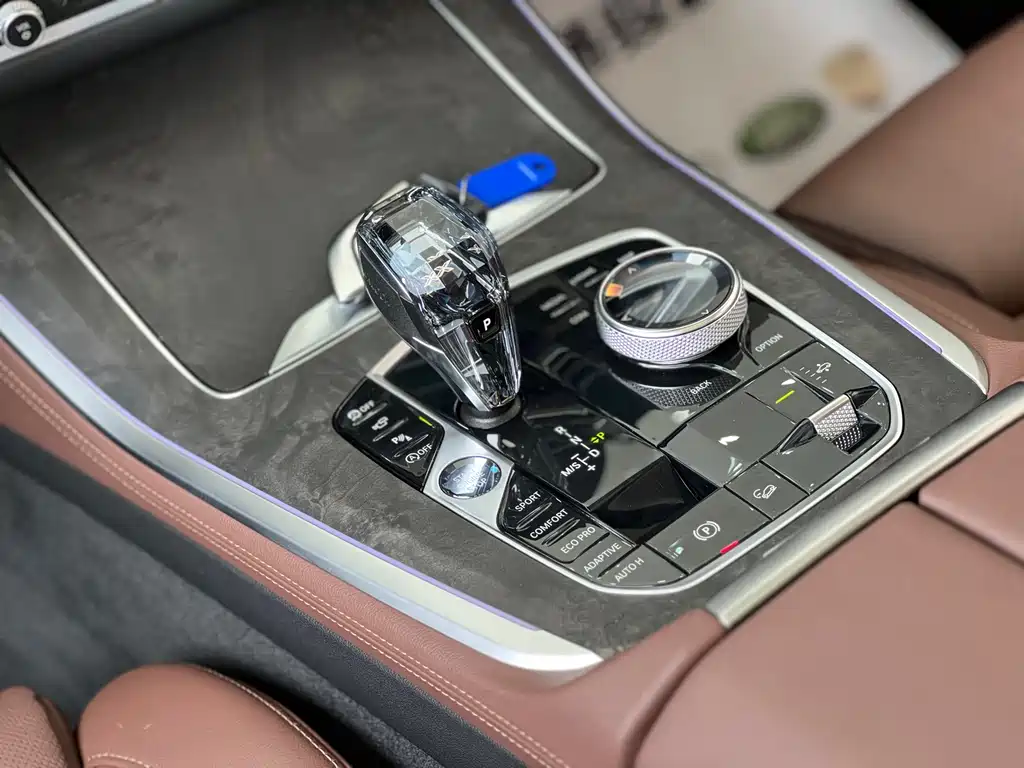 BMW X5 (Import) — миниатюра 13