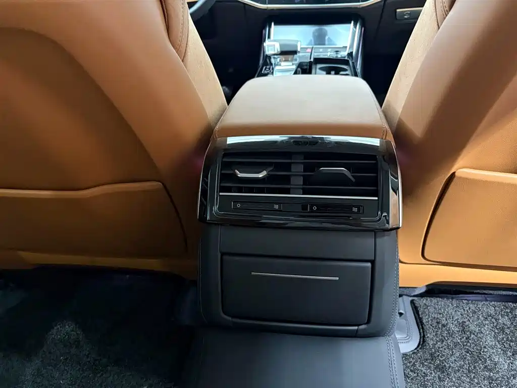 Audi A8 — миниатюра 14