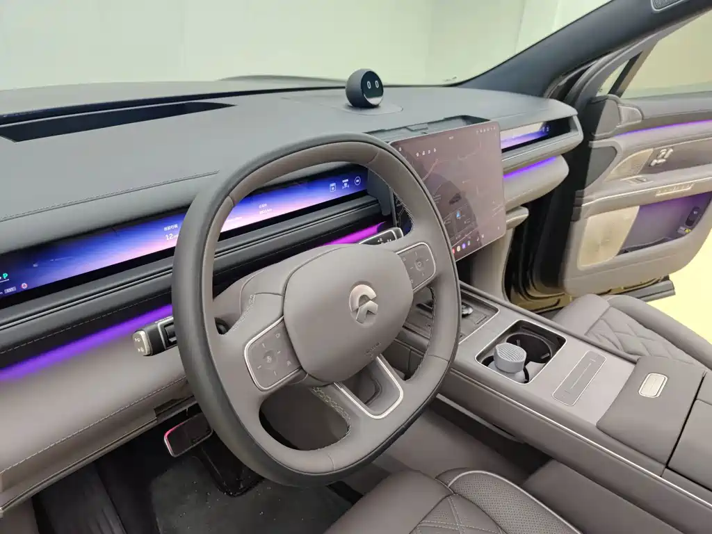 NIO ES8 — миниатюра 16