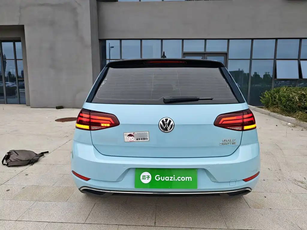 Volkswagen Golf — миниатюра 6