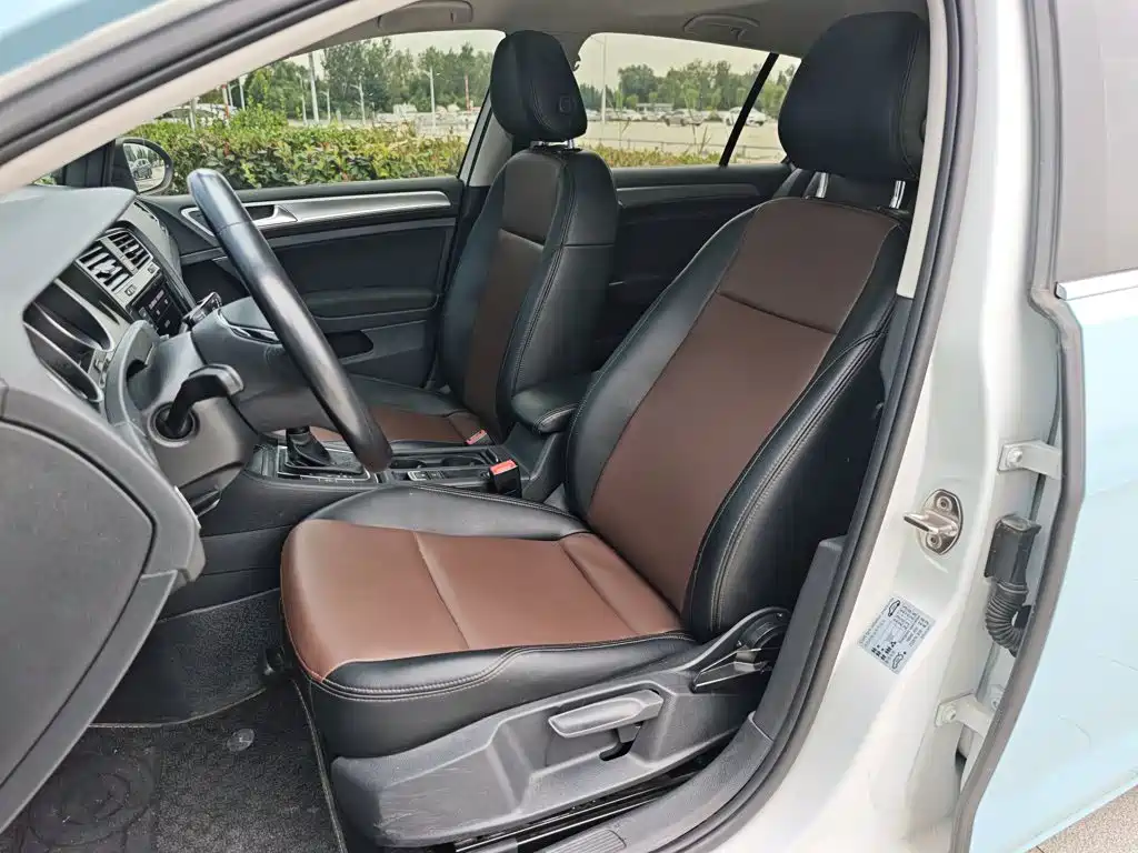 Volkswagen Golf — миниатюра 15