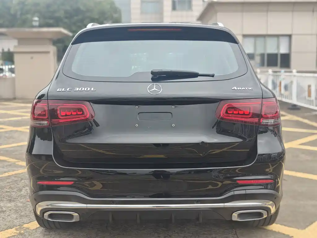 Mercedes-Benz GLC — миниатюра 11