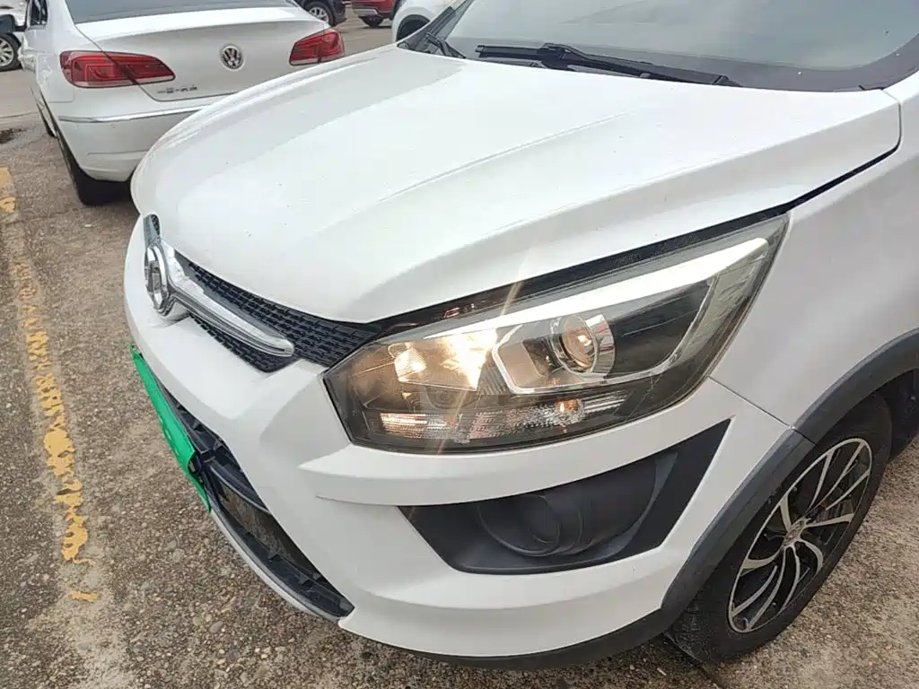 BAIC Senova X25 — миниатюра 24