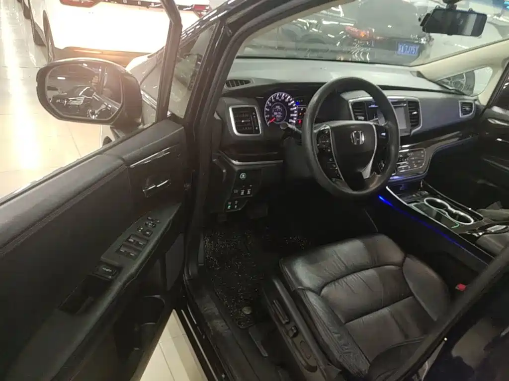Honda Odyssey — миниатюра 16