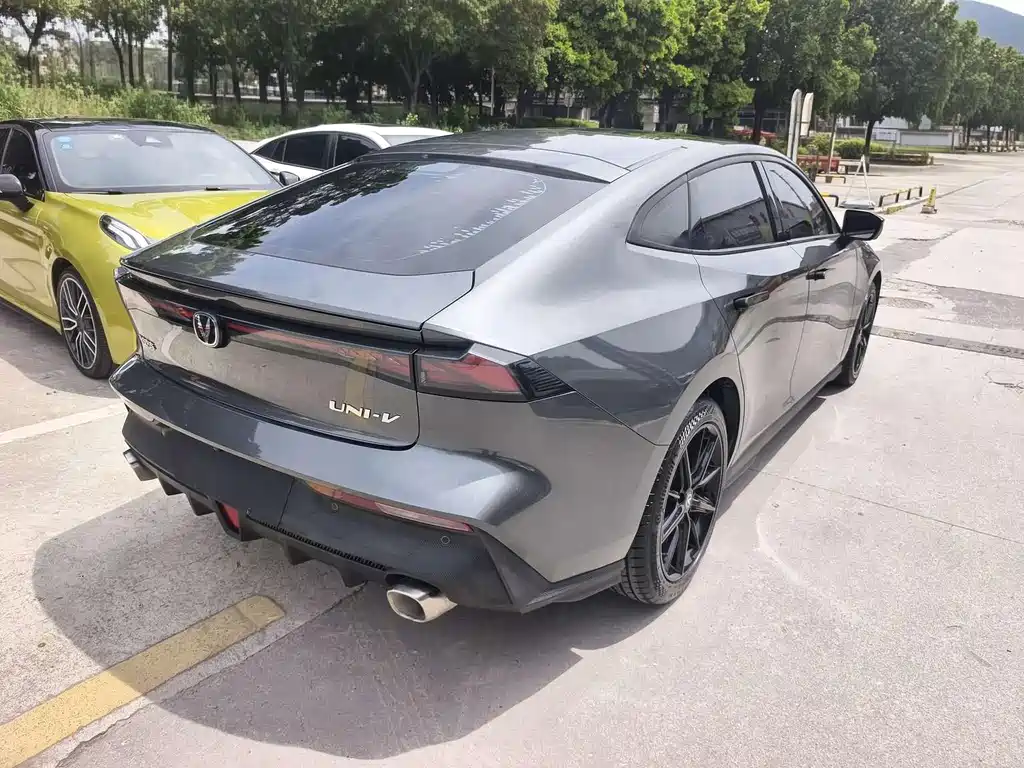 Changan UNI-V — миниатюра 9