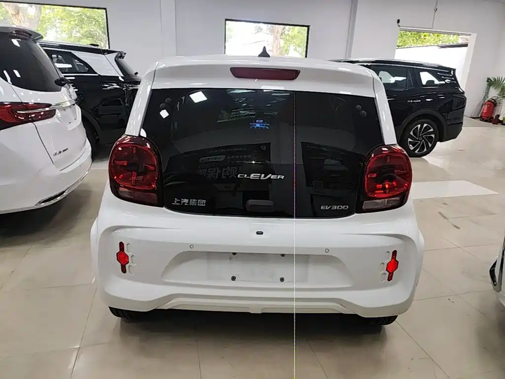 Roewe Clever — миниатюра 6