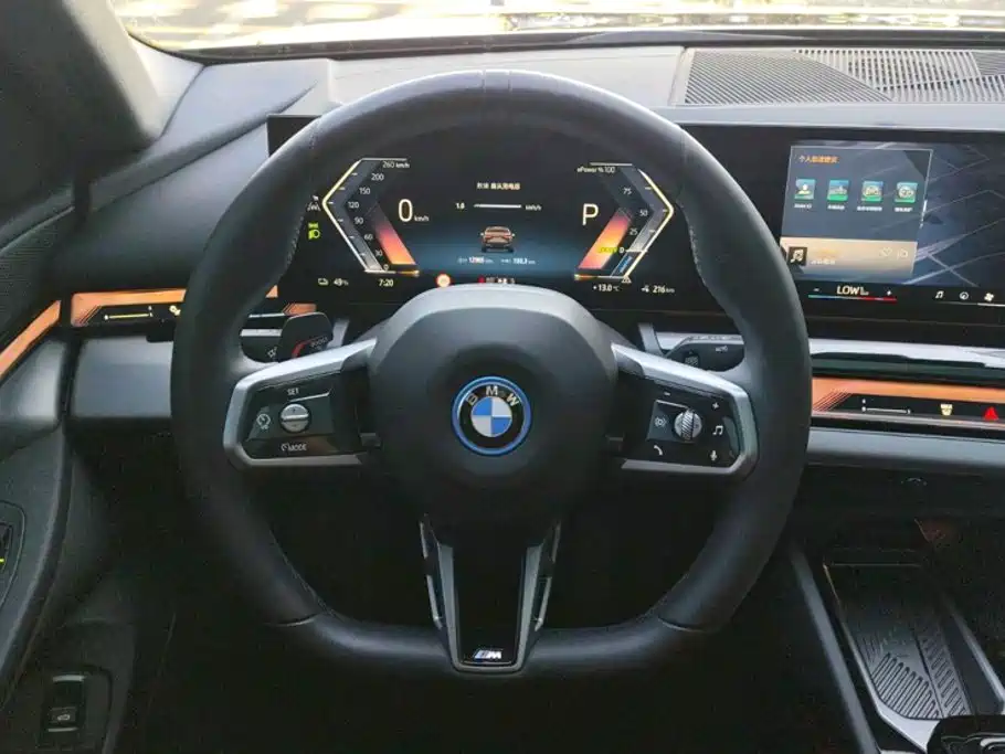 BMW i5 — миниатюра 3
