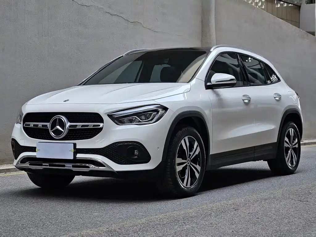 Mercedes-Benz GLA 2021
