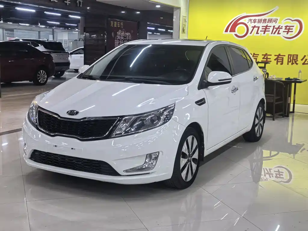 Kia K2 2014